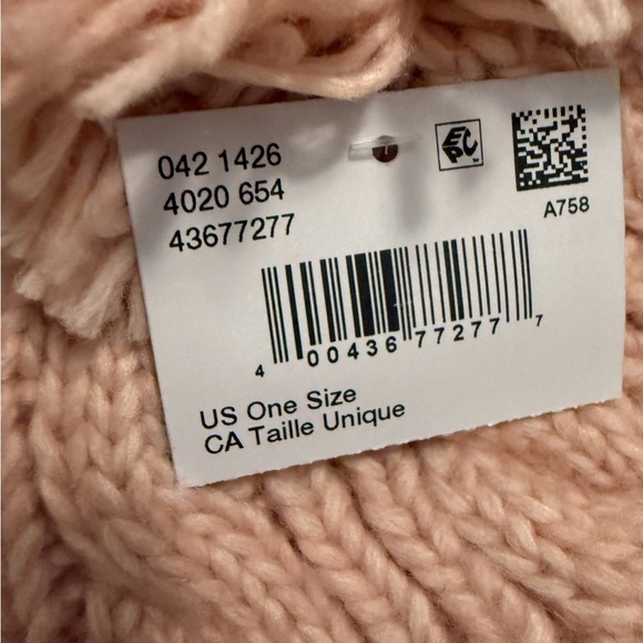 AE Beanie, NWT! Cross listed on Mercari and Curtsy! - Picture 2 of 2